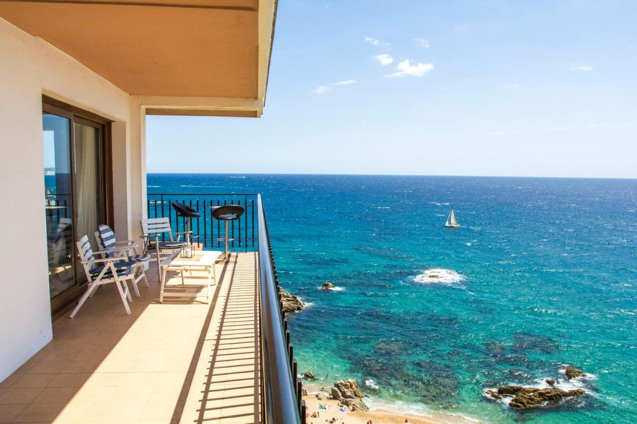 Spacious seafront apartment Platja d'Aro  Exterior foto